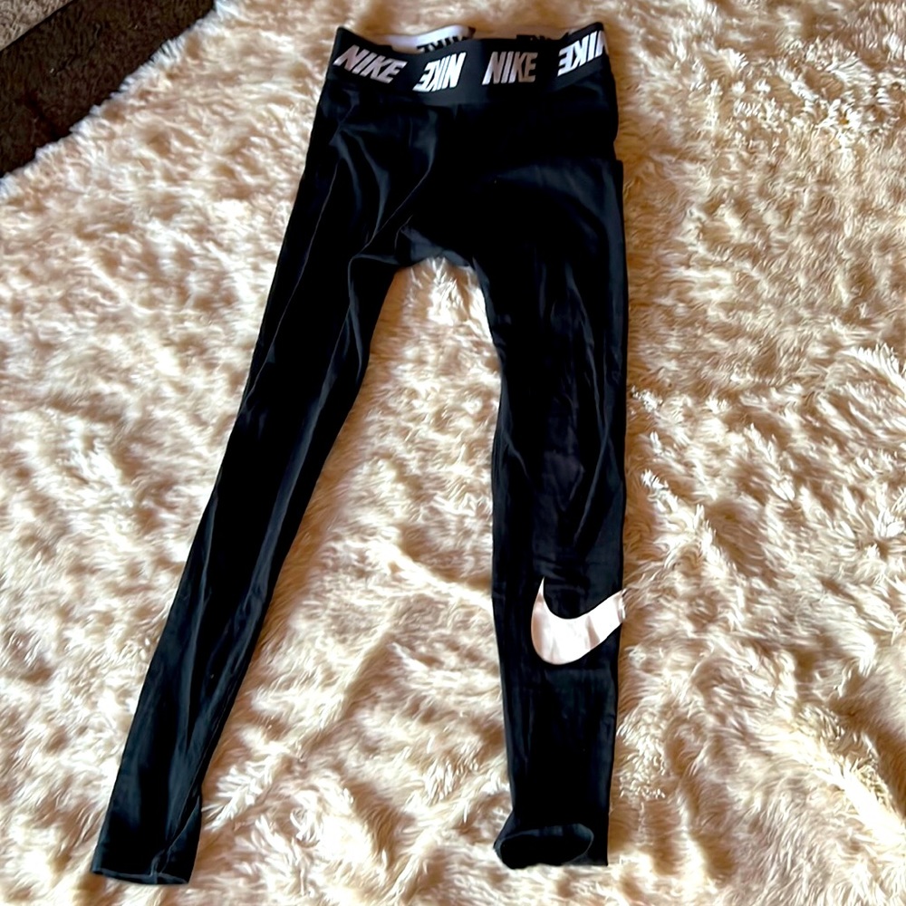 Nike women’s leggings